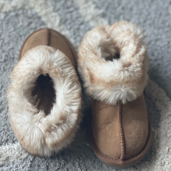 Girls slippers - Picture 4 of 4